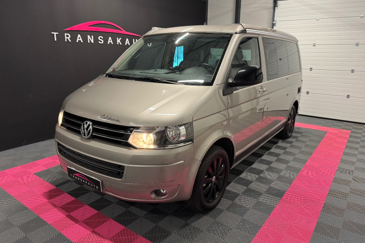 VOLKSWAGEN CALIFORNIA BEACH