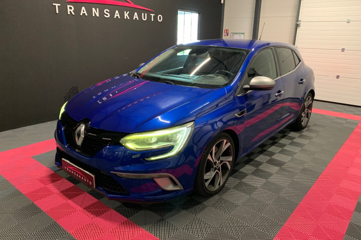 RENAULT MEGANE IV BERLINE